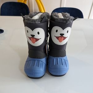 Snow Boots